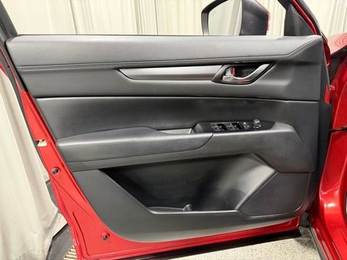 Used 2020 MAZDA CX-5 Touring image 18