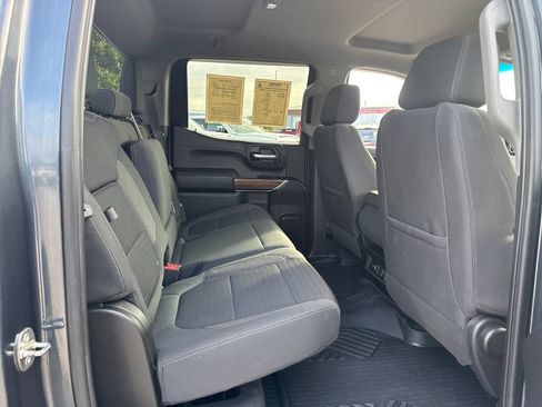 Used 2021 Chevrolet Silverado 1500 RST AWD/4WD image 12