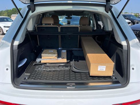 New 2025 Audi Q7 3.0T Premium Plus image 12