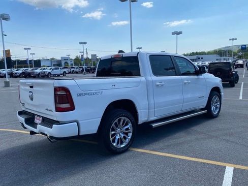 Used 2023 RAM 1500 Laramie AWD/4WD image 5