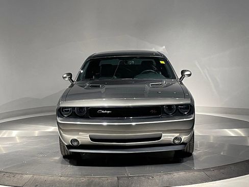 Used 2009 Dodge Challenger R/T image 3