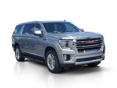 Used 2023 GMC Yukon XL SLT w/ SLT Premium Package