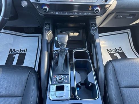 Used 2021 Kia Telluride EX w/ EX Premium Package image 15