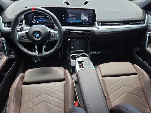 Used 2025 BMW X1 M35i AWD/4WD image 8