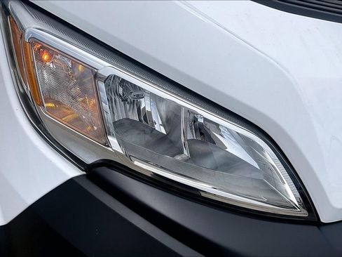 New 2024 RAM ProMaster 2500 w/ Convenience Group image 16