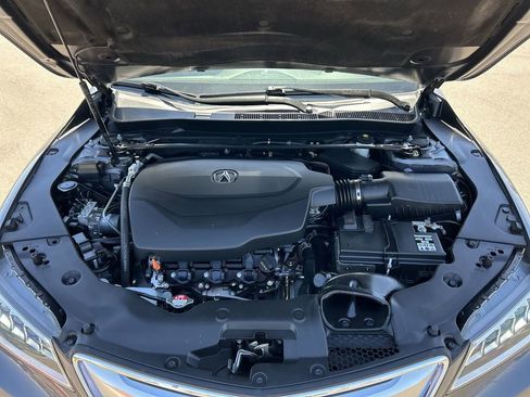 Used 2017 Acura TLX V6 w/ Technology Package image 31