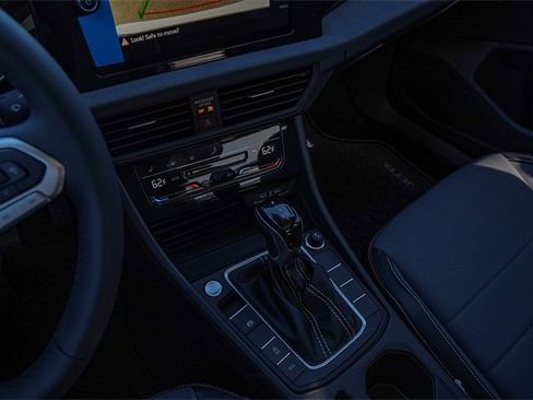 New 2026 Volkswagen Jetta SE image 12