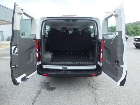 Used 2023 Ford Transit 350 XLT RWD image 16
