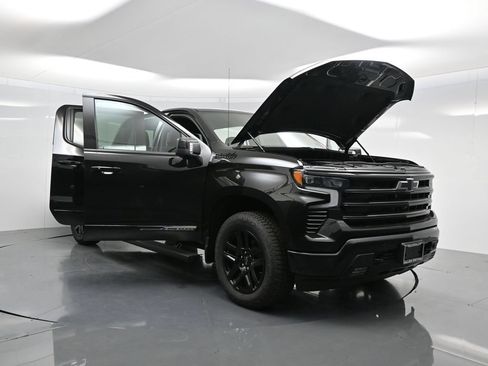 New 2025 Chevrolet Silverado 1500 High Country w/ Midnight Edition AWD/4WD image 50