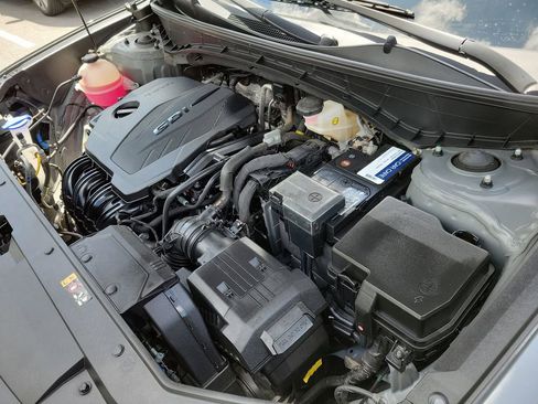 Certified 2022 Hyundai Santa Cruz SEL FWD image 35