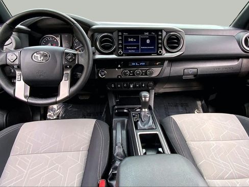 Used 2023 Toyota Tacoma TRD Off-Road w/ Technology Package RWD image 16