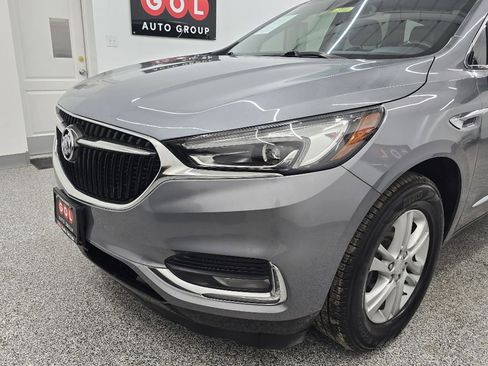 Used 2019 Buick Enclave Essence image 8