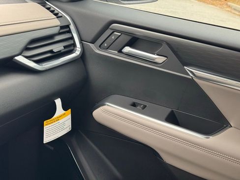 New 2026 GMC Acadia Elevation image 34