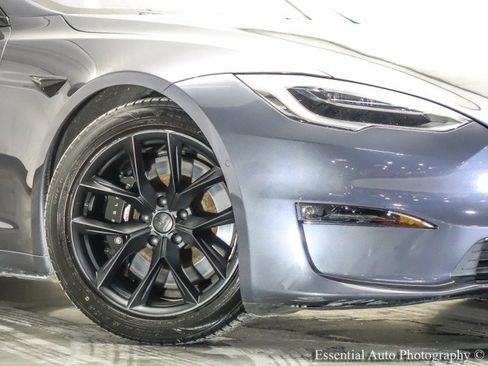 Used 2022 Tesla Model S image 3