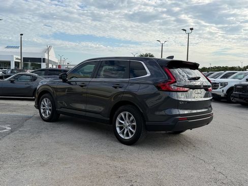 Used 2025 Honda CR-V EX image 7