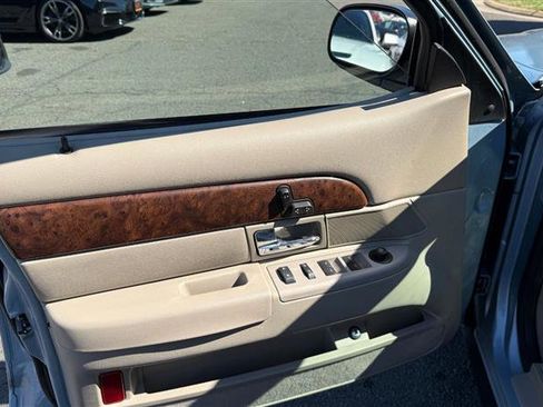 Used 2009 Mercury Grand Marquis LS image 5