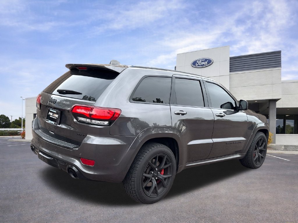 Used 2020 Jeep Grand Cherokee SRT w/ Trailer Tow Group IV AWD/4WD image 8