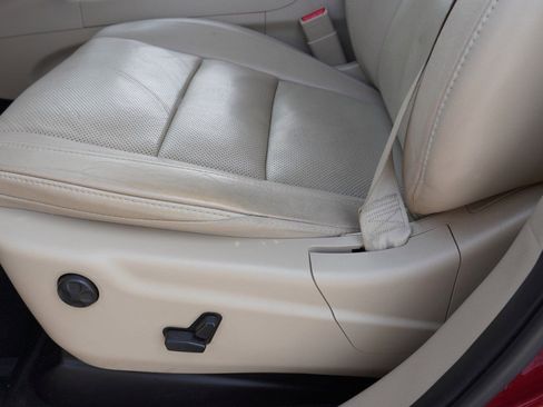 Used 2013 Jeep Grand Cherokee Limited w/ Luxury Group II RWD image 21