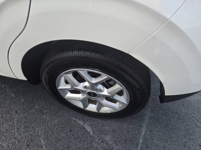 Used 2025 Kia Soul LX FWD image 20