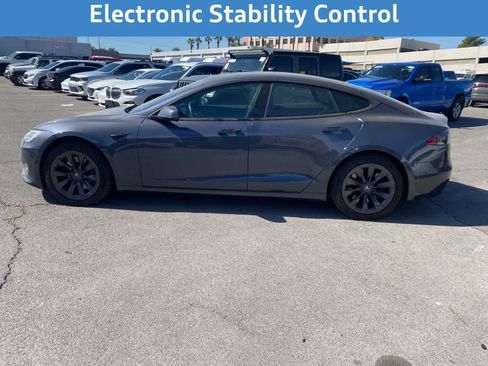 Used 2020 Tesla Model S Long Range image 11