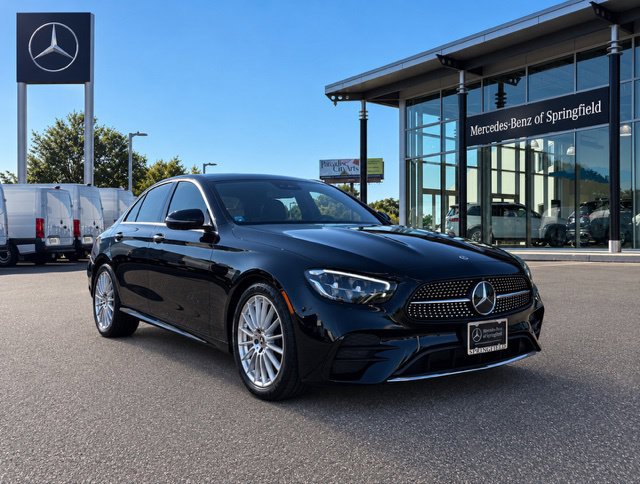Used 2021 Mercedes-Benz E 350 4MATIC Sedan image 1