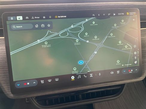 Used 2023 Rivian R1T Adventure image 35