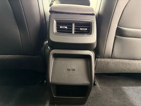 New 2026 Chevrolet Equinox EV LT image 24