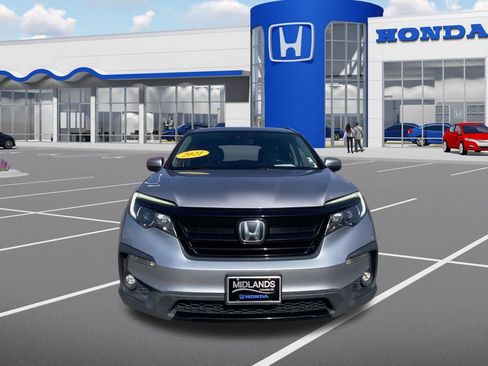 Certified 2021 Honda Pilot Special Edition image 2