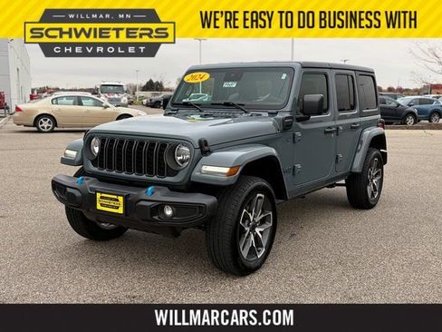 Used 2024 Jeep Wrangler Unlimited image 1