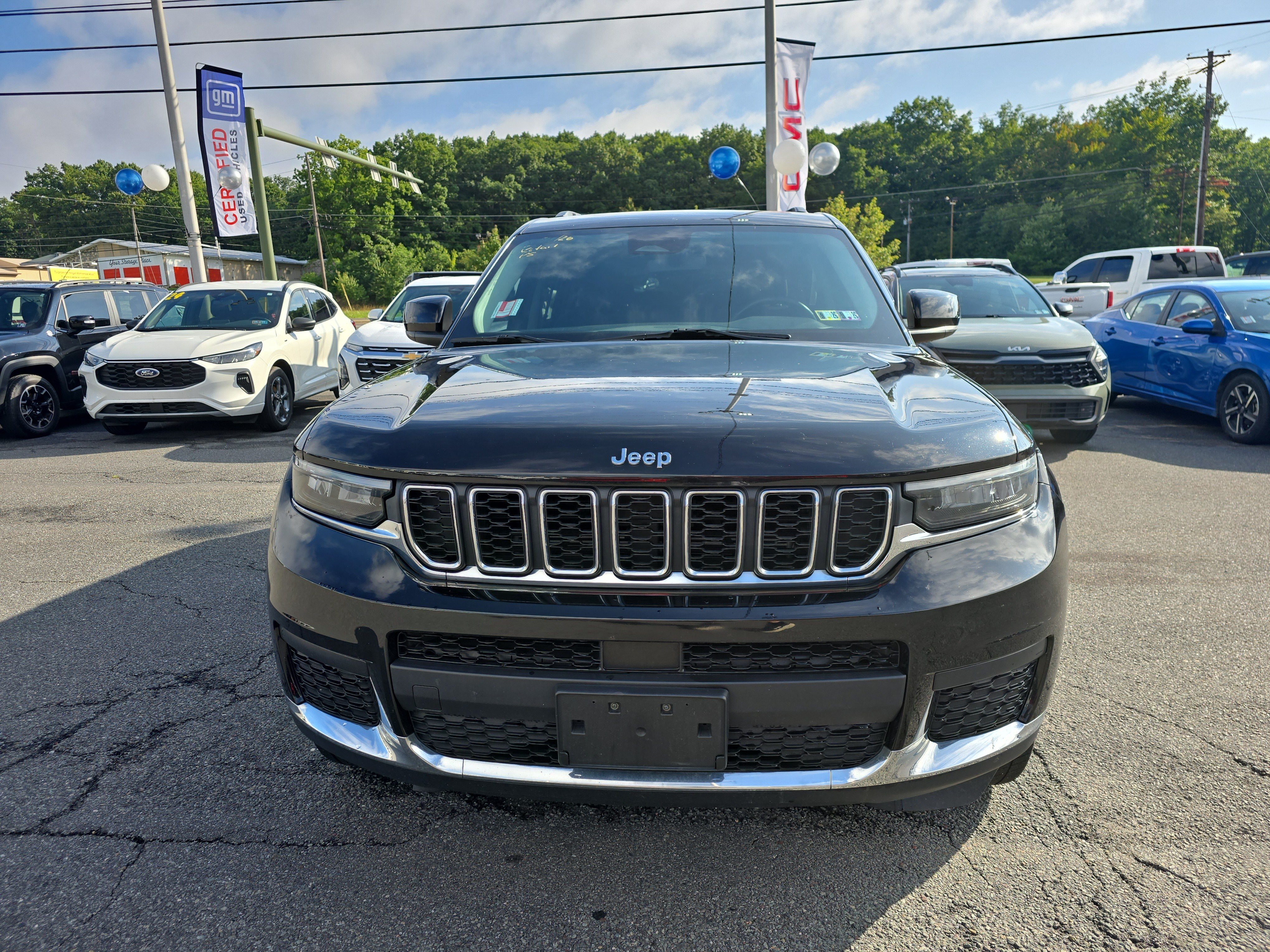 Used 2022 Jeep Grand Cherokee L Laredo w/ Luxury Tech Group I AWD/4WD image 12