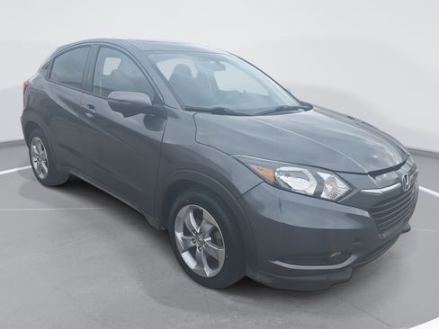 Used 2016 Honda HR-V EX image 3