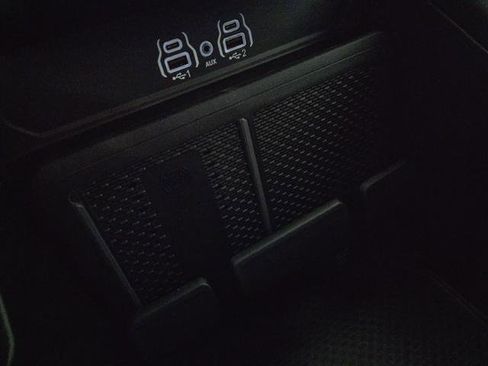 New 2026 RAM 1500 4x4 Crew Cab image 23