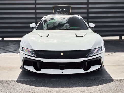 Used 2025 Ferrari 12Cilindri RWD image 15