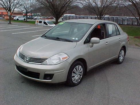 Used 2008 Nissan Versa 1.8 S w/ PWR Pkg image 4