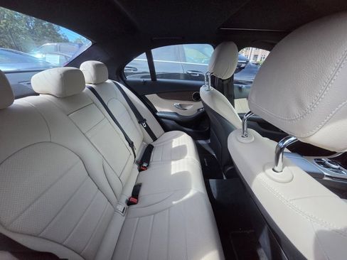 Used 2020 Mercedes-Benz C 300 Sedan image 12