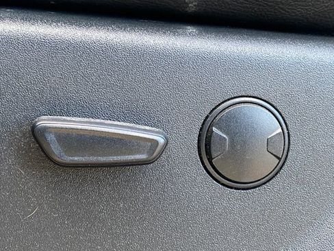 Used 2022 Ford F350 XLT w/ XLT Premium Package image 25