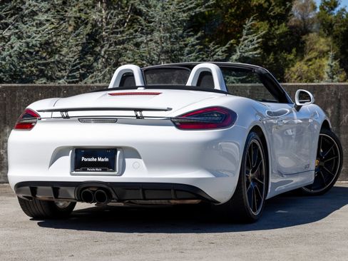 Certified 2015 Porsche Boxster GTS RWD image 12