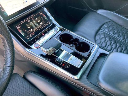 Used 2022 Audi RS Q8 image 16