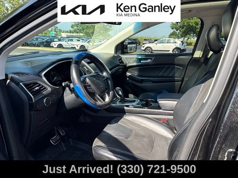 Used 2015 Ford Edge Sport w/ Equipment Group 401A AWD/4WD image 11