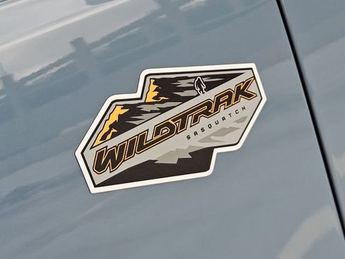 Used 2023 Ford Bronco Wildtrak image 14