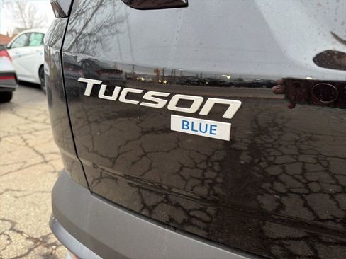 New 2026 Hyundai Tucson Blue SE image 10