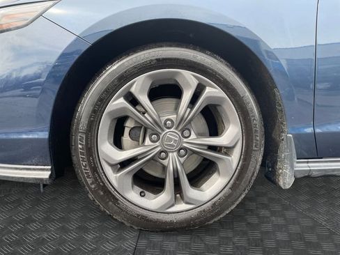 Certified 2024 Honda Accord EX image 14