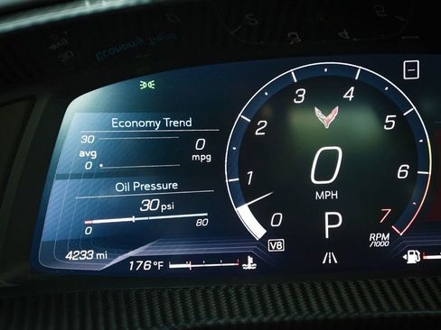 Used 2020 Chevrolet Corvette Stingray Preferred Cpe w/ 2LT Preferred Equipment Group image 29