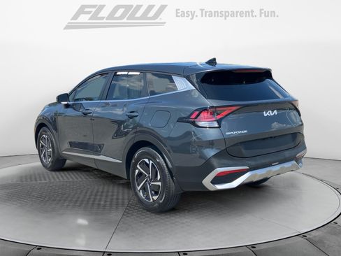 Used 2025 Kia Sportage LX FWD image 6