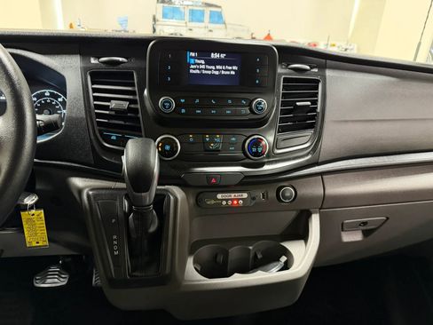 Used 2020 Ford Transit 150 Medium Roof RWD image 38