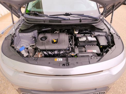 Used 2022 Kia Soul LX w/ Technology Package image 39