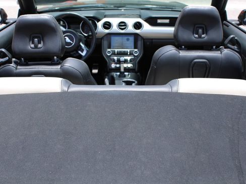 Used 2018 Ford Mustang Premium RWD image 16