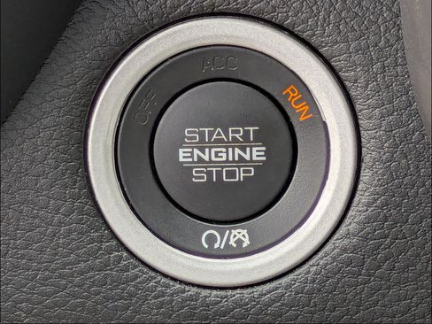 Used 2022 RAM 1500 Laramie RWD image 29