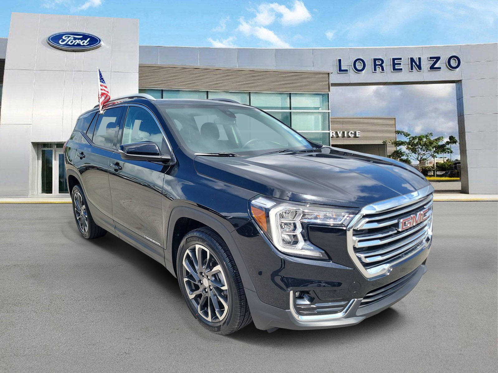 Used 2024 GMC Terrain SLT FWD image 3