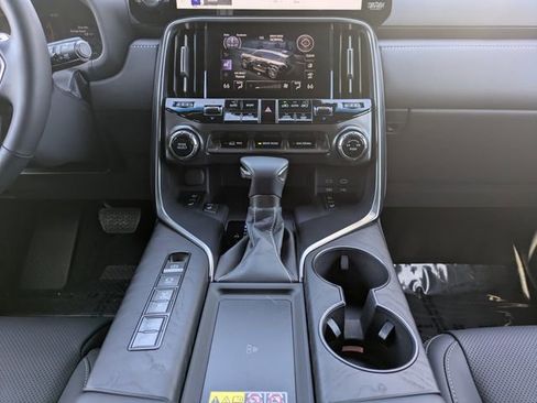 Used 2025 Lexus LX 600 4WD w/ Interior Upgrade Package image 23